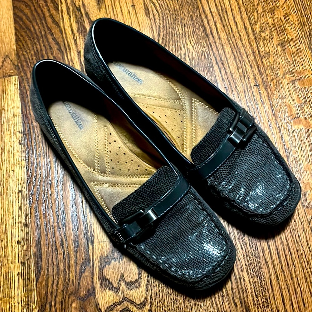 Womens Naturalizer Grey Sparkle Loafer 10